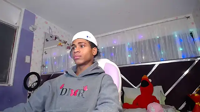 Santy bigcock 01 online show from 07/07/26, 11:58