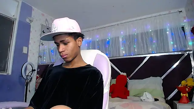 Santy bigcock 01 online show from 07/09/26, 11:58