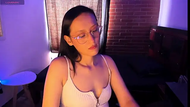 Samantha Devil online show from 11/25/25, 05:46