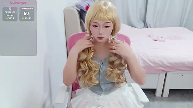 Flive-duo online show from 11/05/25, 03:23