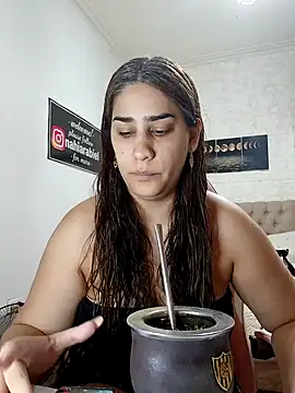 nahiarabiel33 online show from 02/10/26, 04:22