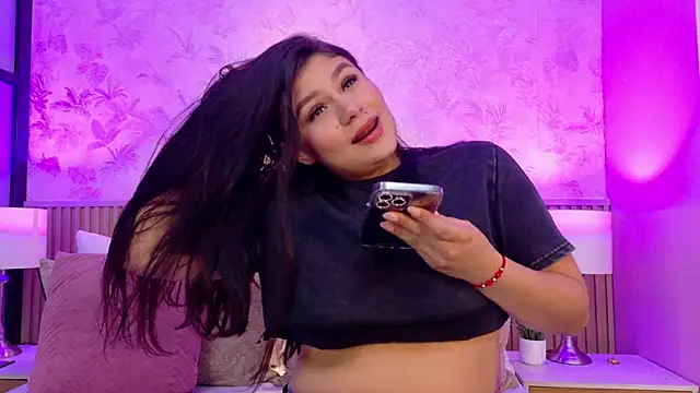 ValeriaMonet online show from 04/29/26, 07:53
