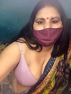 Snapshot of Anjali-25 chatting on 12/14/25, 03:39 Anjali-25 online show from 12/14/25, 03:39