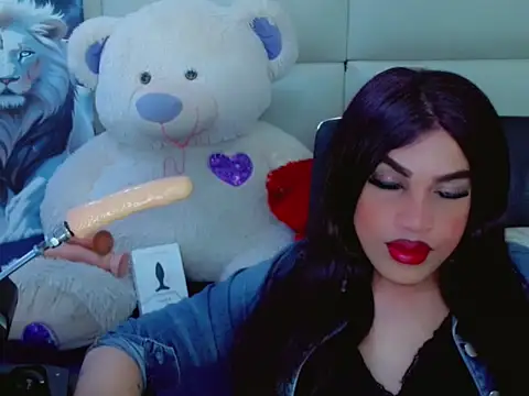 Snapshot of NharaBigCock chatting on 11/10/25, 07:24 NharaBigCock online show from 11/10/25, 07:24