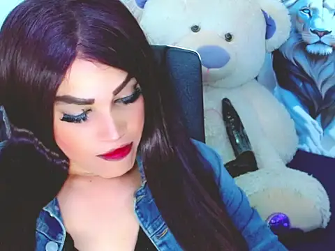 Snapshot of NharaBigCock chatting on 11/16/25, 08:14 NharaBigCock online show from 11/16/25, 08:14