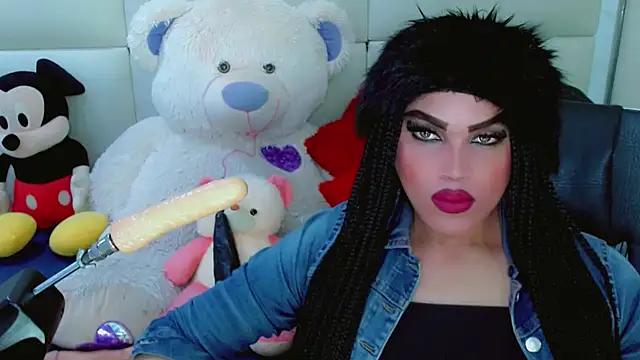 Snapshot of NharaBigCock chatting on 11/29/25, 07:39 NharaBigCock online show from 11/29/25, 07:39