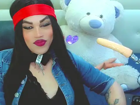 Snapshot of NharaBigCock chatting on 02/22/26, 07:45 NharaBigCock online show from 02/22/26, 07:45