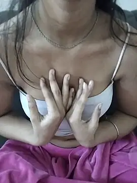 simran patel online show from 11/21/25, 08:02