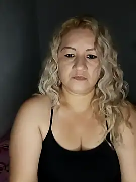 Karoline milf hot online show from 11/15/25, 05:49