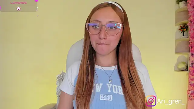 Arianna Gren18 online show from 12/05/25, 02:03