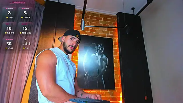 Scottfishcer1 online show from 01/05/26, 07:06