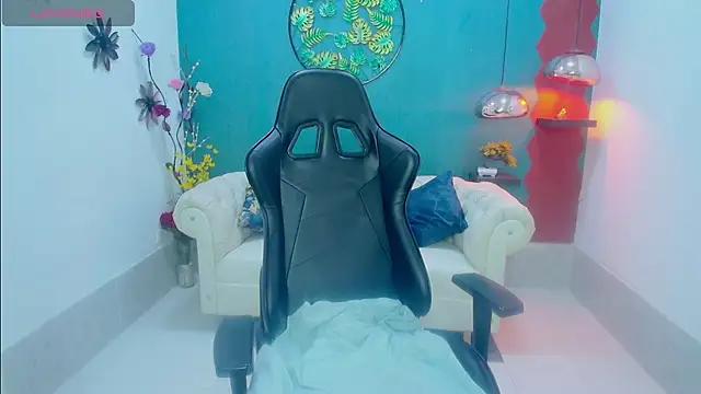 Scandarkmarie online show from 11/26/25, 11:17