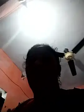 Hami705 online show from 11/09/25, 03:27