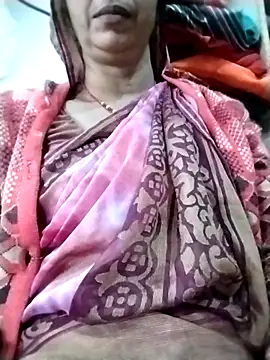 Snapshot of Hami705 chatting on 11/23/25, 10:26 Hami705 online show from 11/23/25, 10:26