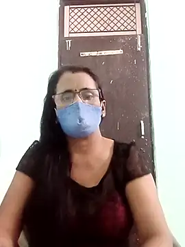 sanjana077 online show from 12/02/25, 05:57