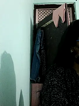 sanjana077 online show from 02/10/26, 02:04