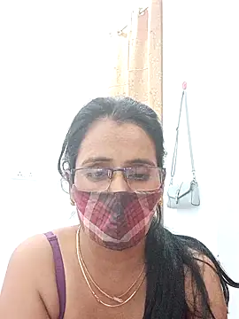 sanjana077 online show from 03/21/26, 08:23