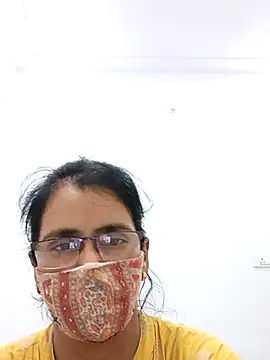 sanjana077 online show from 04/04/26, 01:04