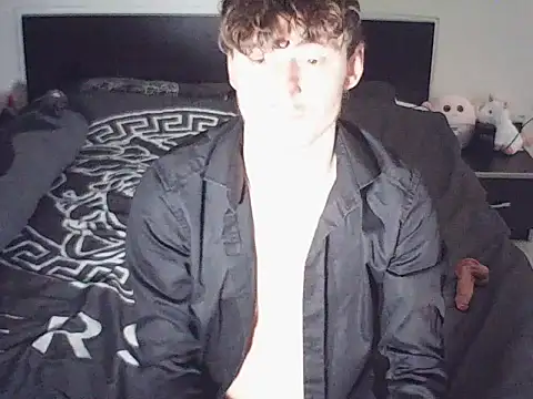 SoftEdgeBoy online show from 04/03/26, 03:32