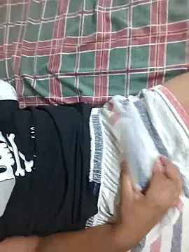 Snapshot of deduardo1302 chatting on 12/17/25, 06:41 deduardo1302 online show from 12/17/25, 06:41