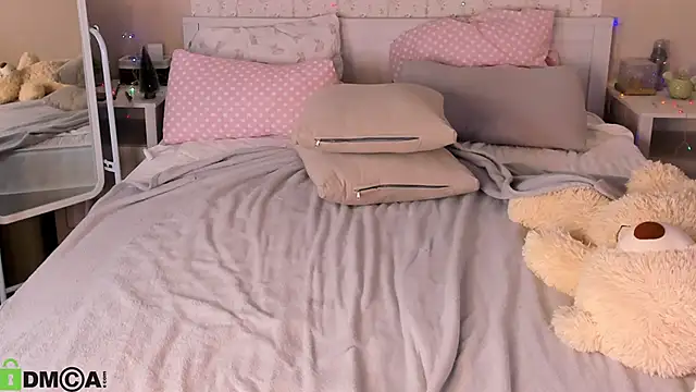 Barbara Allen online show from 12/22/25, 09:17