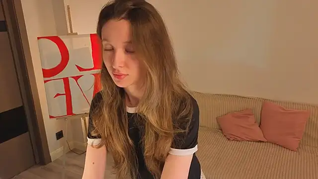 eirakiliana online show from 11/13/25, 07:40