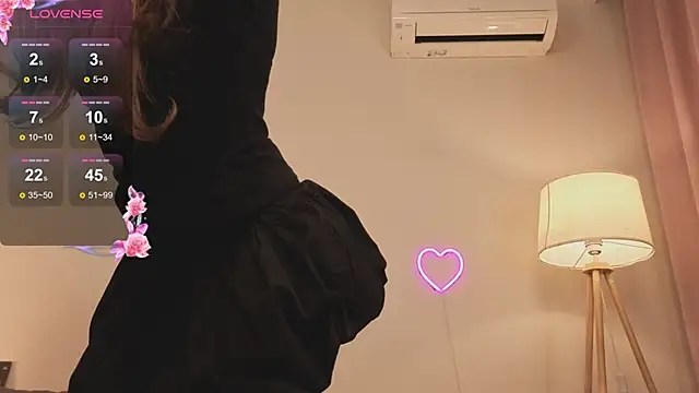 eirakiliana online show from 11/28/25, 06:27