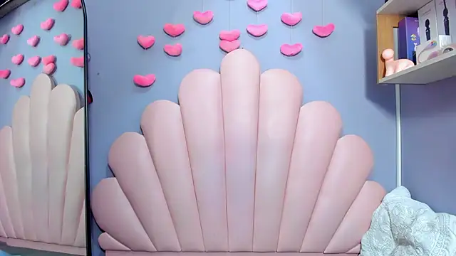 luci miller online show from 03/31/26, 03:19