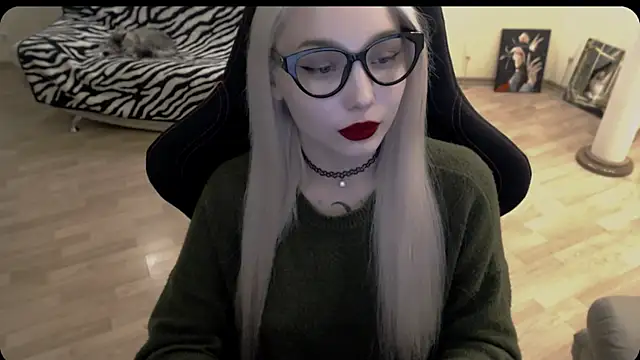 Snapshot of fromsun_forsoul777 chatting on 11/12/25, 11:43 fromsun forsoul777 online show from 11/12/25, 11:43