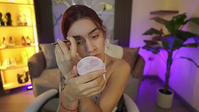 TessaaFox online show from 02/07/26, 11:47