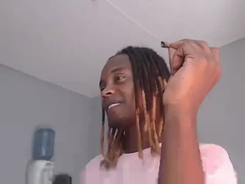 Snapshot of Dangerhook chatting on 12/04/25, 08:17 Dangerhook online show from 12/04/25, 08:17