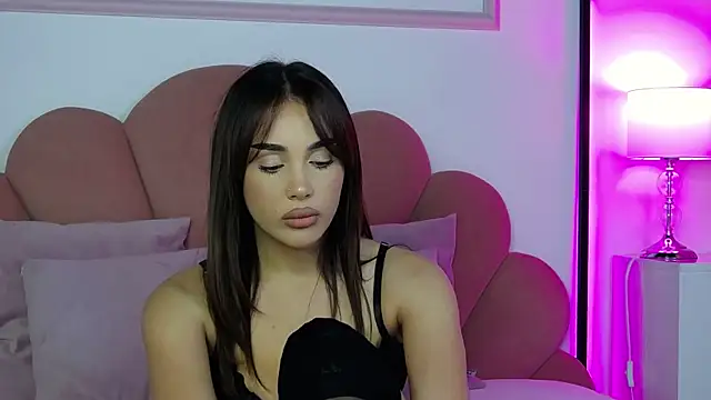 IvyNox online show from 11/15/25, 08:22