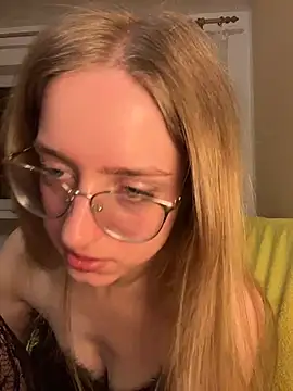 EveLunny online show from 01/14/26, 01:22