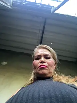 dirty-mother34 online show from 11/22/25, 11:20