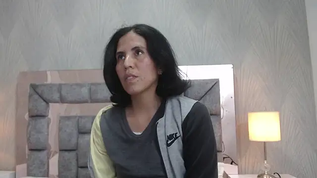 GiselaZivic online show from 03/19/26, 07:18