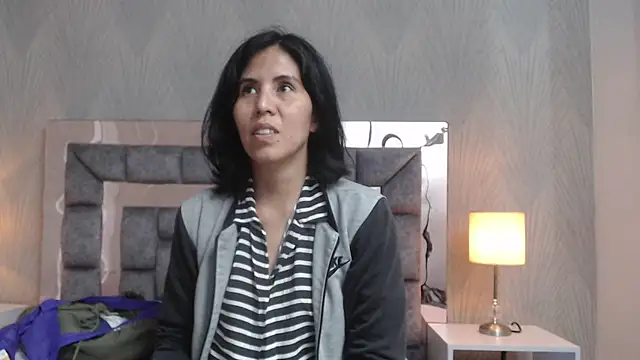 GiselaZivic online show from 03/31/26, 07:03