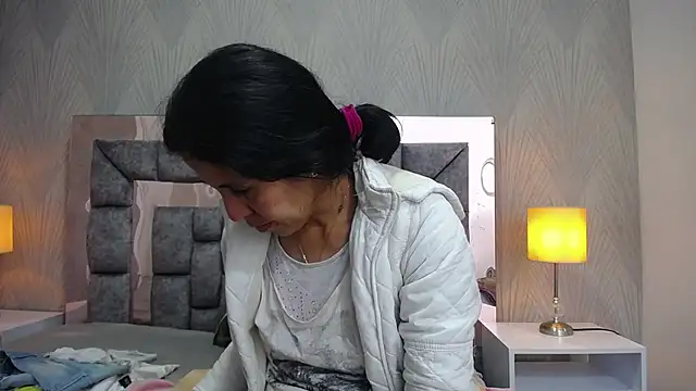 Snapshot of GiselaZivic chatting on 07/13/26, 03:37 GiselaZivic online show from 07/13/26, 03:37