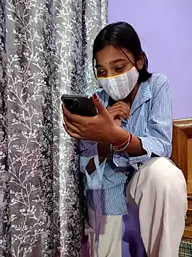 Snapshot of Student12th chatting on 11/13/25, 04:50 Student12th online show from 11/13/25, 04:50