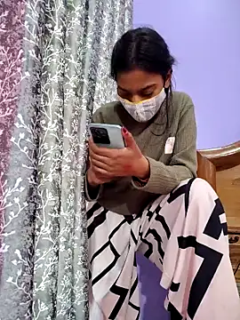 Snapshot of Student12th chatting on 11/23/25, 03:50 Student12th online show from 11/23/25, 03:50