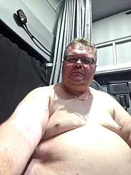 Grase44 online show from 11/12/25, 09:25