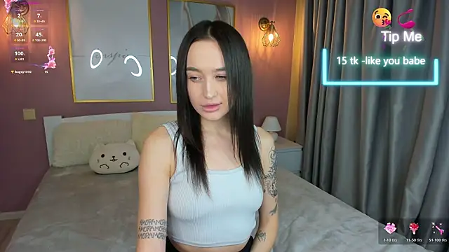 Megan Cuddly online show from 11/22/25, 01:21