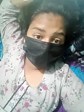 angelboudi0592 online show from 04/23/26, 10:58