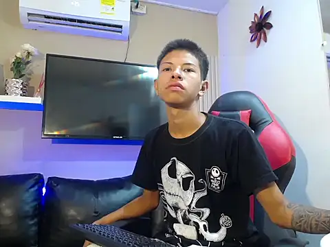 Tessachains 2  online show from 01/06/26, 01:48