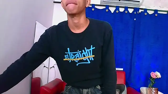 Tessachains 2  online show from 02/19/26, 04:47