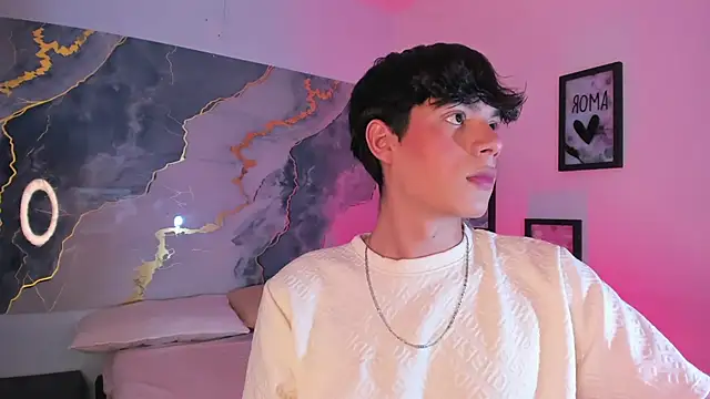 Isaac Kurtt online show from 11/22/25, 08:19