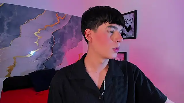 Isaac Kurtt online show from 12/03/25, 07:56