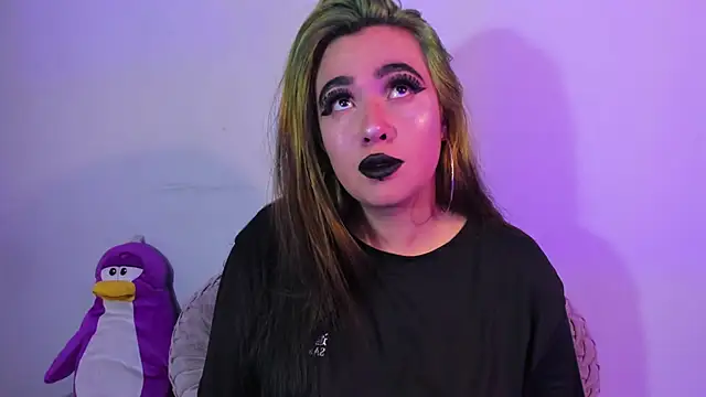 Snapshot of Lilith_Zenith_ chatting on 11/23/25, 04:23 Lilith Zenith online show from 11/23/25, 04:23