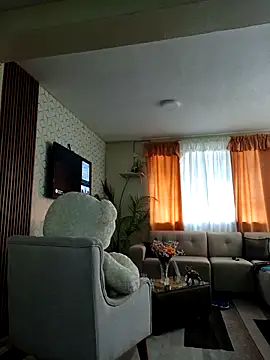 Emanuel00 - online show from 11/24/25, 02:39