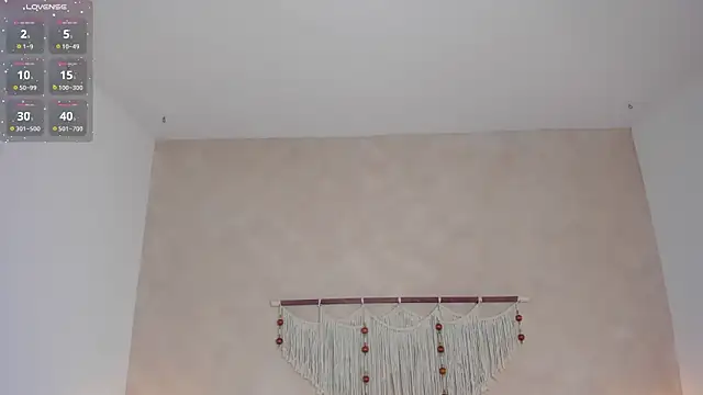  hanna sky online show from 05/13/26, 06:16
