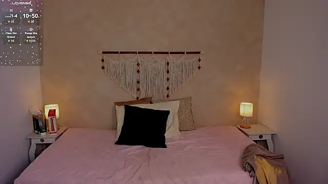  hanna sky online show from 05/29/26, 06:17
